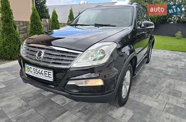 Внедорожник / Кроссовер SsangYong Rexton 2013 в 