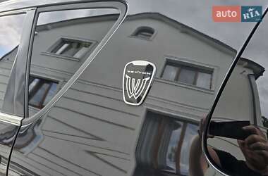 Внедорожник / Кроссовер SsangYong Rexton 2013 в 