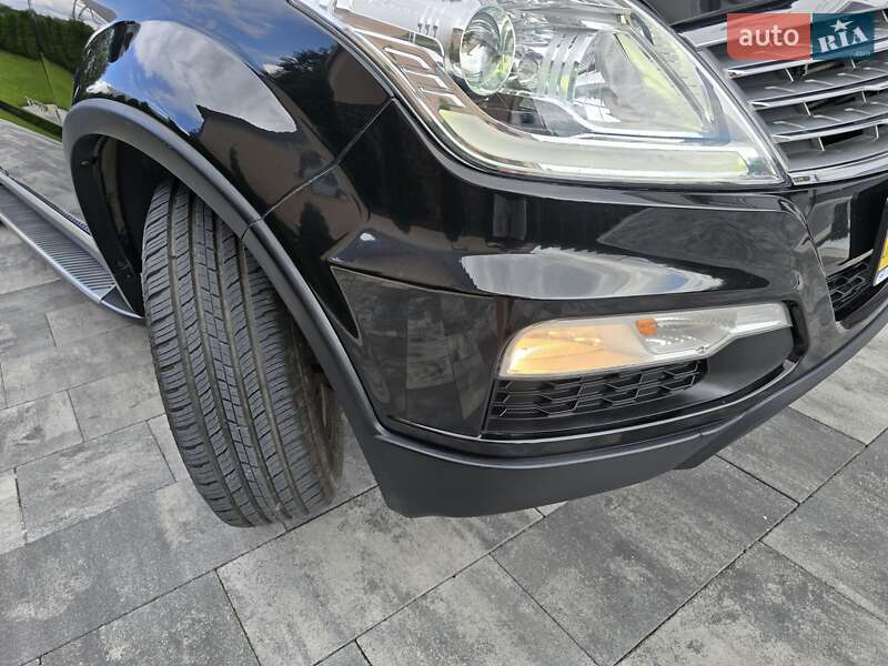 Внедорожник / Кроссовер SsangYong Rexton 2013 в Ивано-Франковске