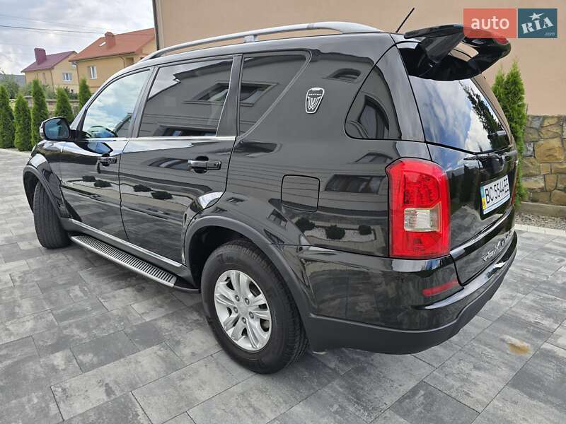 Внедорожник / Кроссовер SsangYong Rexton 2013 в Ивано-Франковске