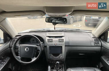 Внедорожник / Кроссовер SsangYong Rexton 2010 в 