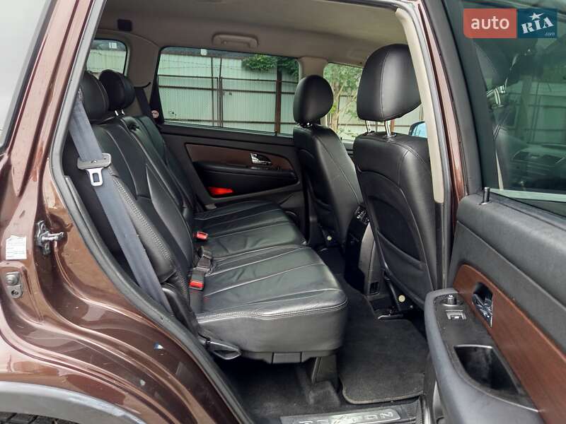 Позашляховик / Кросовер SsangYong Rexton 2013 в Києві