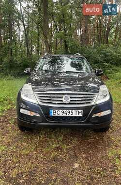 Позашляховик / Кросовер SsangYong Rexton 2015 в 