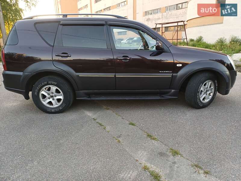 Внедорожник / Кроссовер SsangYong Rexton 2007 в Киеве