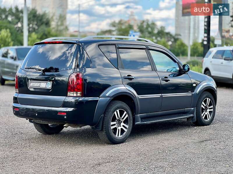 Позашляховик / Кросовер SsangYong Rexton 2008 в Києві