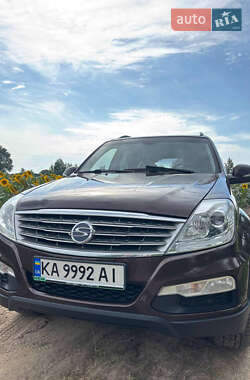 Позашляховик / Кросовер SsangYong Rexton 2013 в 