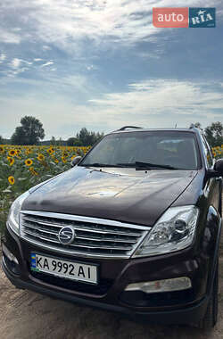 Позашляховик / Кросовер SsangYong Rexton 2013 в 
