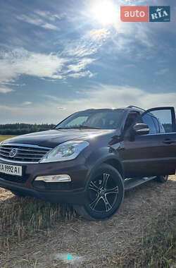 Позашляховик / Кросовер SsangYong Rexton 2013 в 