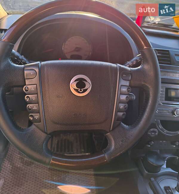 Позашляховик / Кросовер SsangYong Rexton 2013 в Рівному