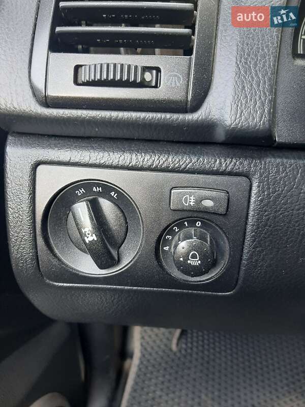 Внедорожник / Кроссовер SsangYong Rexton 2007 в Хмельницком