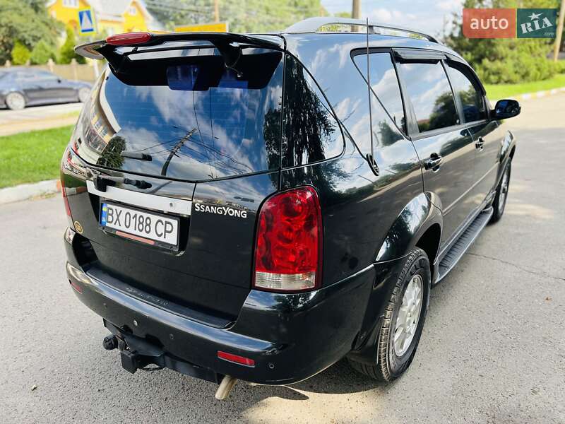 Позашляховик / Кросовер SsangYong Rexton 2004 в Чернівцях