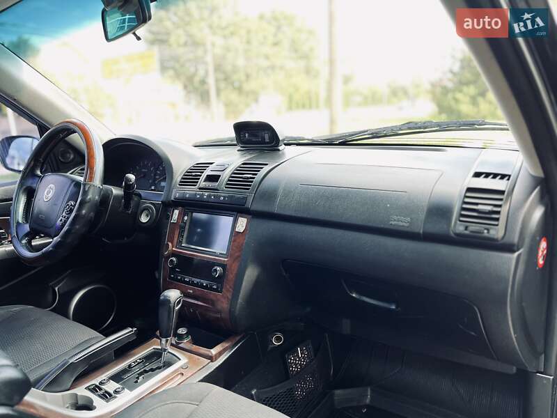 Позашляховик / Кросовер SsangYong Rexton 2004 в Чернівцях