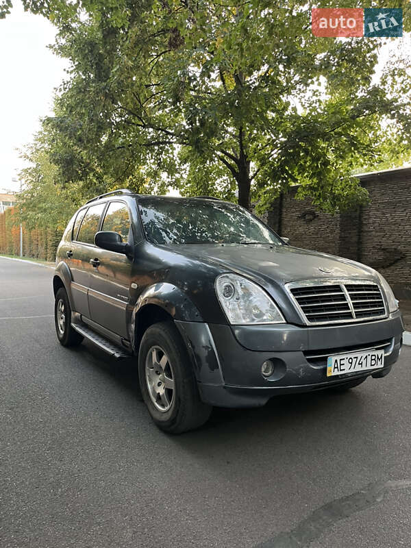 Внедорожник / Кроссовер SsangYong Rexton 2007 в Днепре фото 6 Внедорожник / Кроссовер SsangYong Rexton 2007 в Днепре