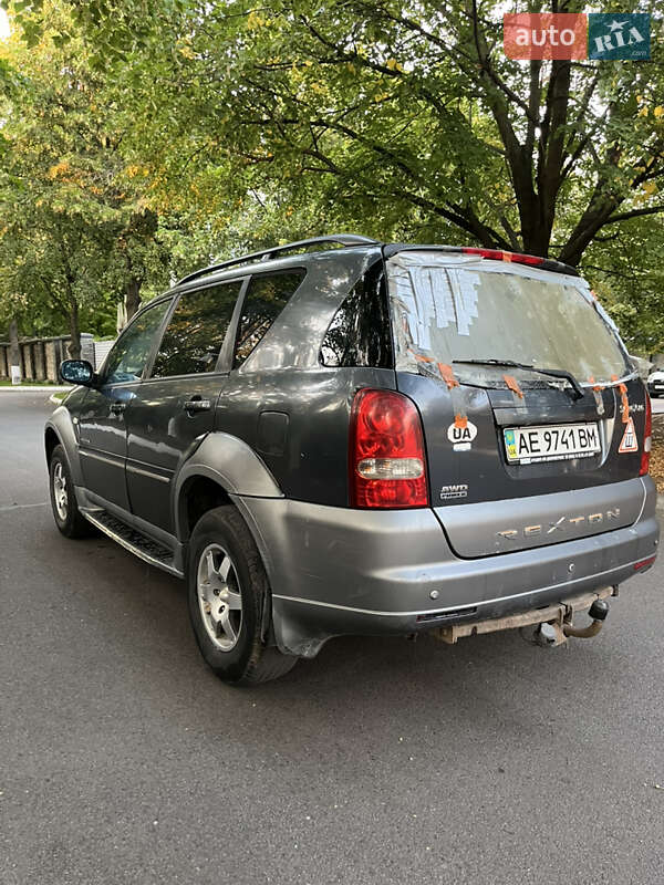 Внедорожник / Кроссовер SsangYong Rexton 2007 в Днепре фото 8 Внедорожник / Кроссовер SsangYong Rexton 2007 в Днепре