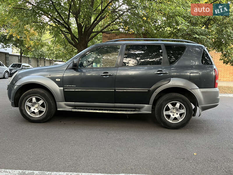 Внедорожник / Кроссовер SsangYong Rexton 2007 в Днепре фото 4 Внедорожник / Кроссовер SsangYong Rexton 2007 в Днепре
