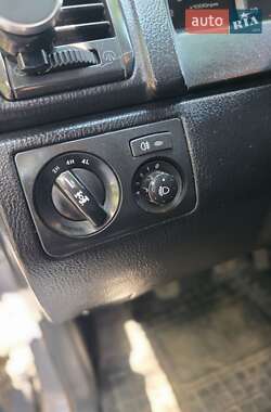 Внедорожник / Кроссовер SsangYong Rexton 2011 в 