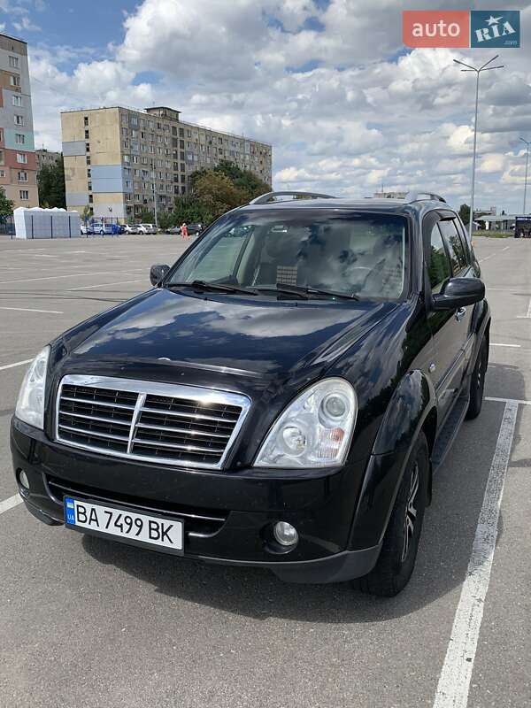 Внедорожник / Кроссовер SsangYong Rexton 2011 в Кропивницком