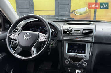 Внедорожник / Кроссовер SsangYong Rexton 2017 в 