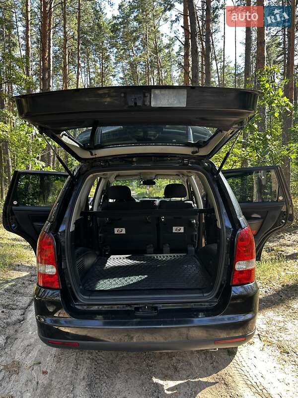 Внедорожник / Кроссовер SsangYong Rexton 2010 в Киеве