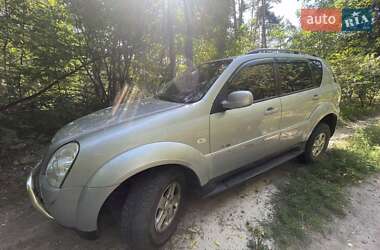 Позашляховик / Кросовер SsangYong Rexton 2008 в 