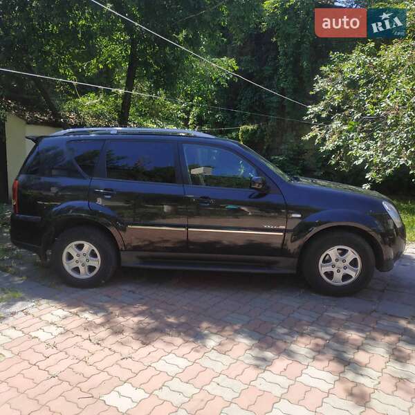 Позашляховик / Кросовер SsangYong Rexton 2010 в Одесі