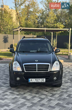 Позашляховик / Кросовер SsangYong Rexton 2008 в 