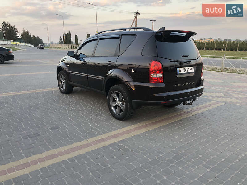 Внедорожник / Кроссовер SsangYong Rexton 2009 в Тернополе