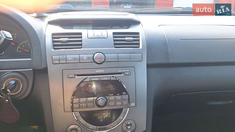 Позашляховик / Кросовер SsangYong Rexton 2008 в Києві фото 16 Позашляховик / Кросовер SsangYong Rexton 2008 в Києві