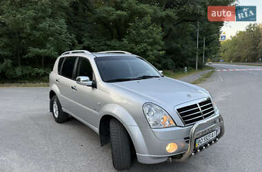 Позашляховик / Кросовер SsangYong Rexton 2012 в 