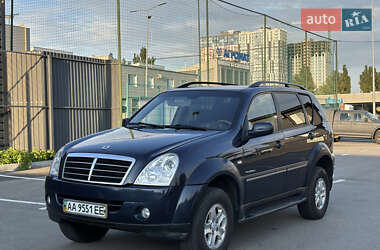 Позашляховик / Кросовер SsangYong Rexton 2007 в 