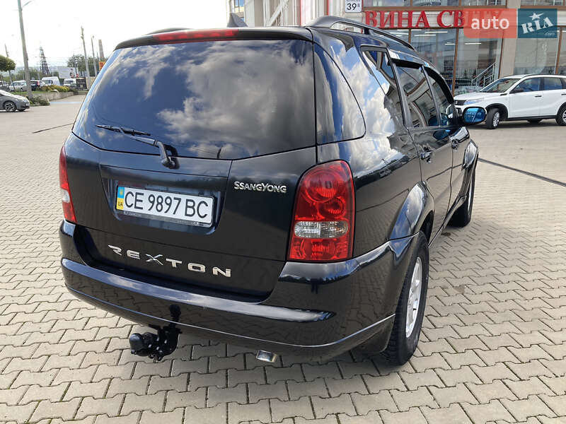 Позашляховик / Кросовер SsangYong Rexton 2008 в Чернівцях
