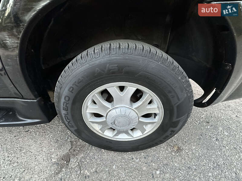 Позашляховик / Кросовер SsangYong Rexton 2005 в Сумах