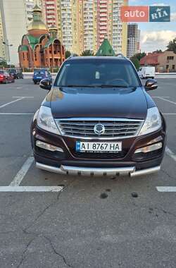 Позашляховик / Кросовер SsangYong Rexton 2013 в 