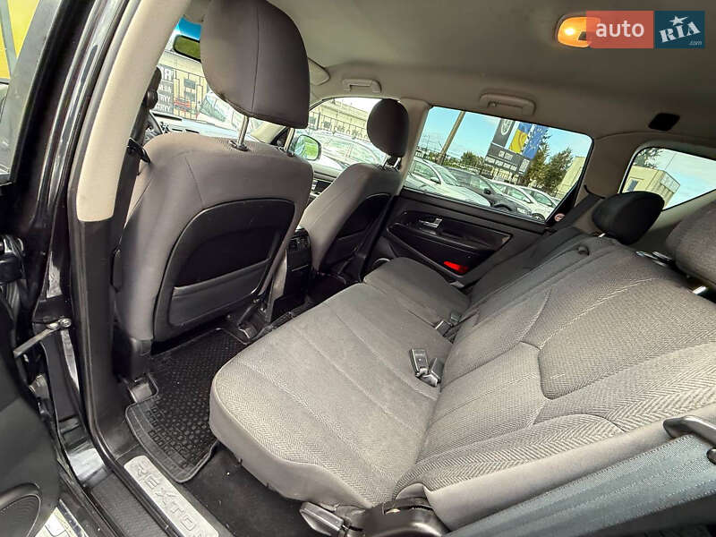 Внедорожник / Кроссовер SsangYong Rexton 2017 в Стрые