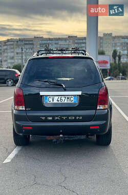 Внедорожник / Кроссовер SsangYong Rexton 2005 в 