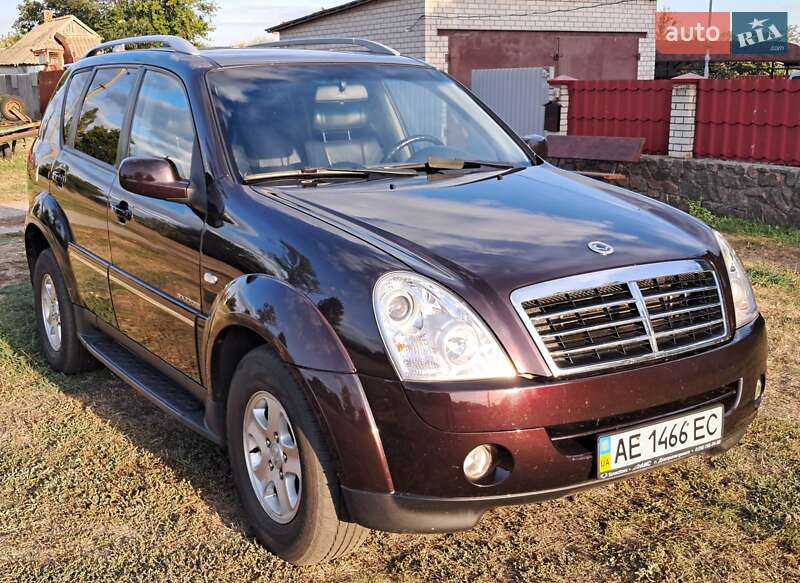 Позашляховик / Кросовер SsangYong Rexton 2009 в Дніпрі