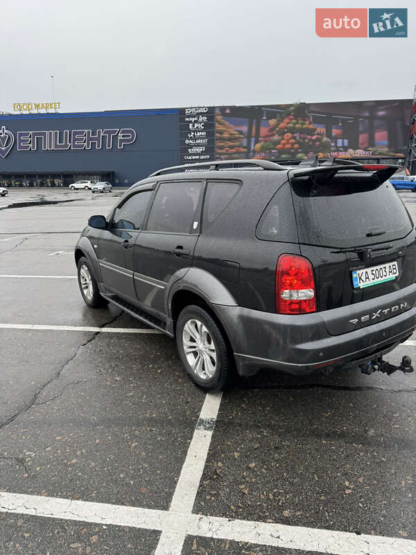 Позашляховик / Кросовер SsangYong Rexton 2010 в Вишгороді
