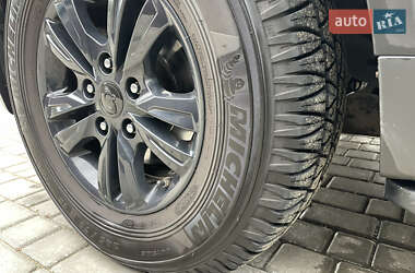 Позашляховик / Кросовер SsangYong Rexton 2014 в 