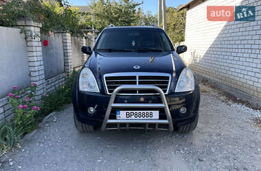Позашляховик / Кросовер SsangYong Rexton 2009 в 