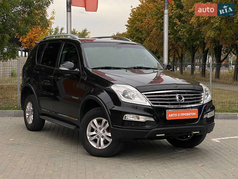 Позашляховик / Кросовер SsangYong Rexton 2012 в Дніпрі