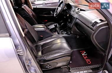 Внедорожник / Кроссовер SsangYong Rexton 2011 в 