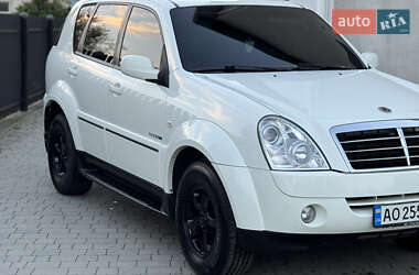 Позашляховик / Кросовер SsangYong Rexton 2008 в 