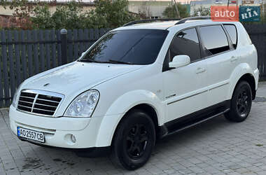 Позашляховик / Кросовер SsangYong Rexton 2008 в 