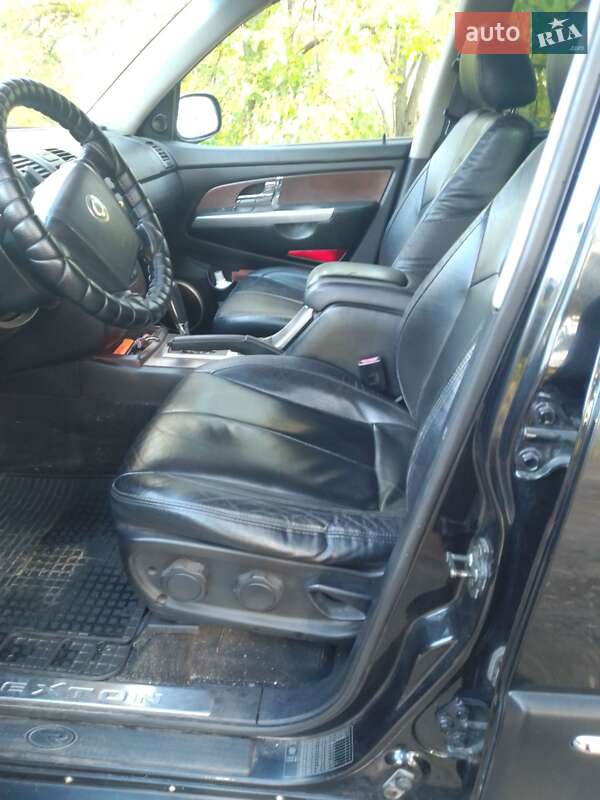 Внедорожник / Кроссовер SsangYong Rexton 2006 в Днепре