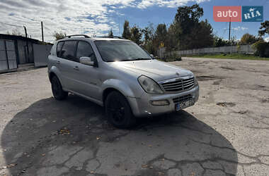 Позашляховик / Кросовер SsangYong Rexton 2005 в 