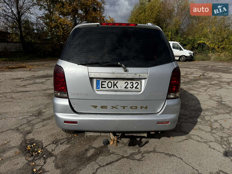 Внедорожник / Кроссовер SsangYong Rexton 2005 в Житомире