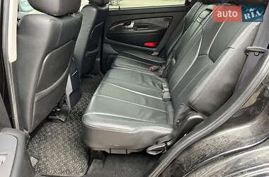 Внедорожник / Кроссовер SsangYong Rexton 2011 в 