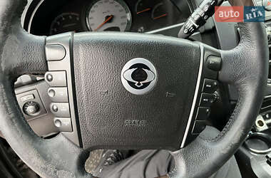 Внедорожник / Кроссовер SsangYong Rexton 2011 в 