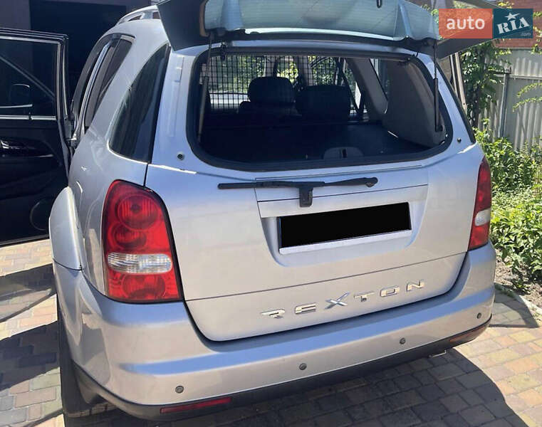 Внедорожник / Кроссовер SsangYong Rexton 2010 в Одессе фото 6 Внедорожник / Кроссовер SsangYong Rexton 2010 в Одессе