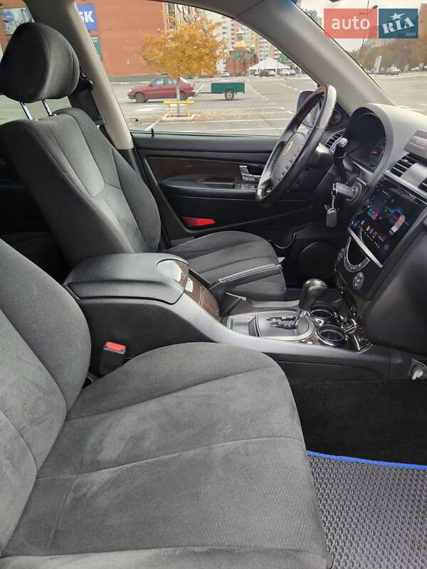 Внедорожник / Кроссовер SsangYong Rexton 2011 в Броварах